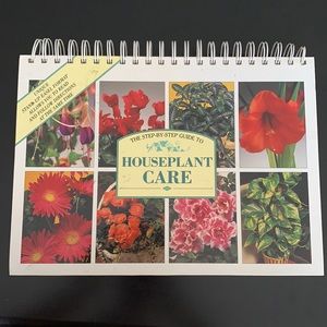 Vintage 1994 Spiral standing House Plant book
